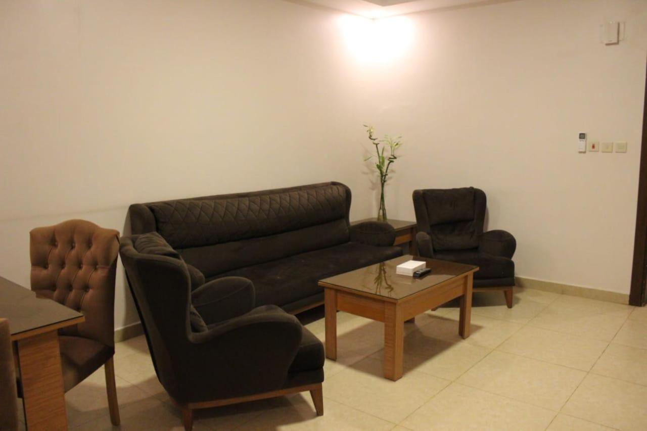 الفخامة الماسية للوحدات السكنية المفروشة Aparthotel Sidi Hamzah Exteriör bild