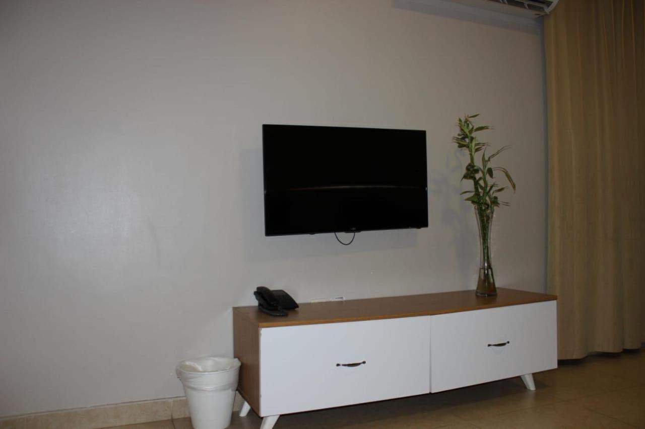 الفخامة الماسية للوحدات السكنية المفروشة Aparthotel Sidi Hamzah Exteriör bild